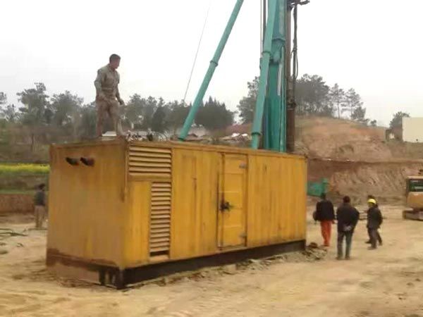 徐闻如何判断水冷式机油散热器密封件是否需要更换?